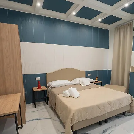 P.c. Boutique Medina H. Centro, By Clapa Group * Napoli